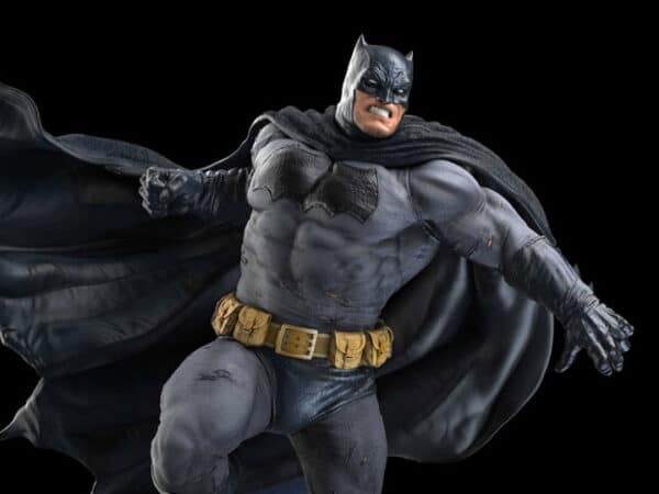 Xm Studios Batman: The Dark Knight Returns Batman 1/6 Scale Limited ...