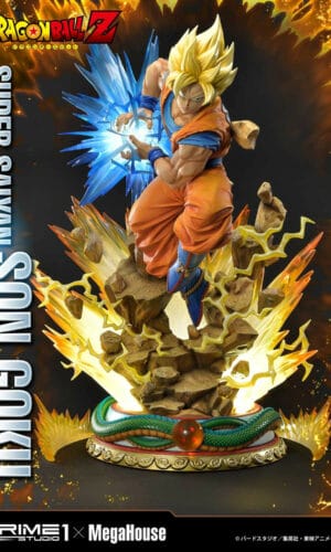 Pre order】MRC Studio SSJ 1/4 Goku With LED