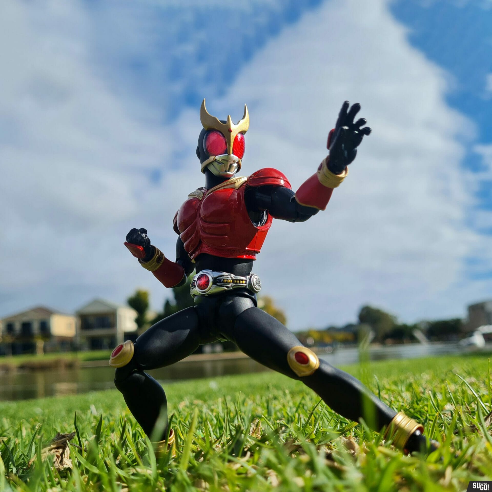 Bandai Shinkocchou Seihou S.H.Figuarts Kamen Rider Kuuga Mighty Form 50th Anniversary Ver. "Kamen Rider Kuuga" SHF Action Figure photo review