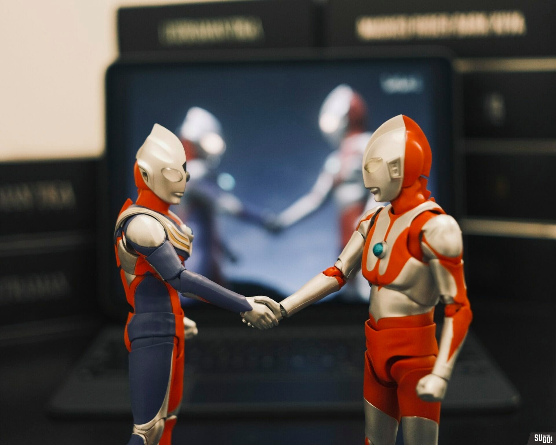 Bandai S.H.Figuarts (Shinkocchou Seihou) Ultraman "Ultraman" Figure photo review