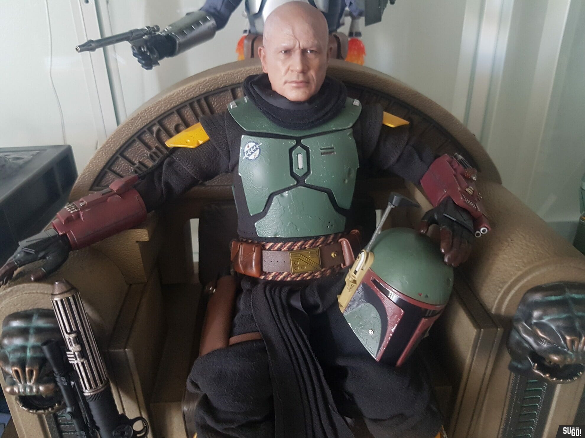 Hot Toys Star Wars The Mandalorian Boba Fett (Repaint Armor) and Throne 1/6 Figure Set TMS056 photo review