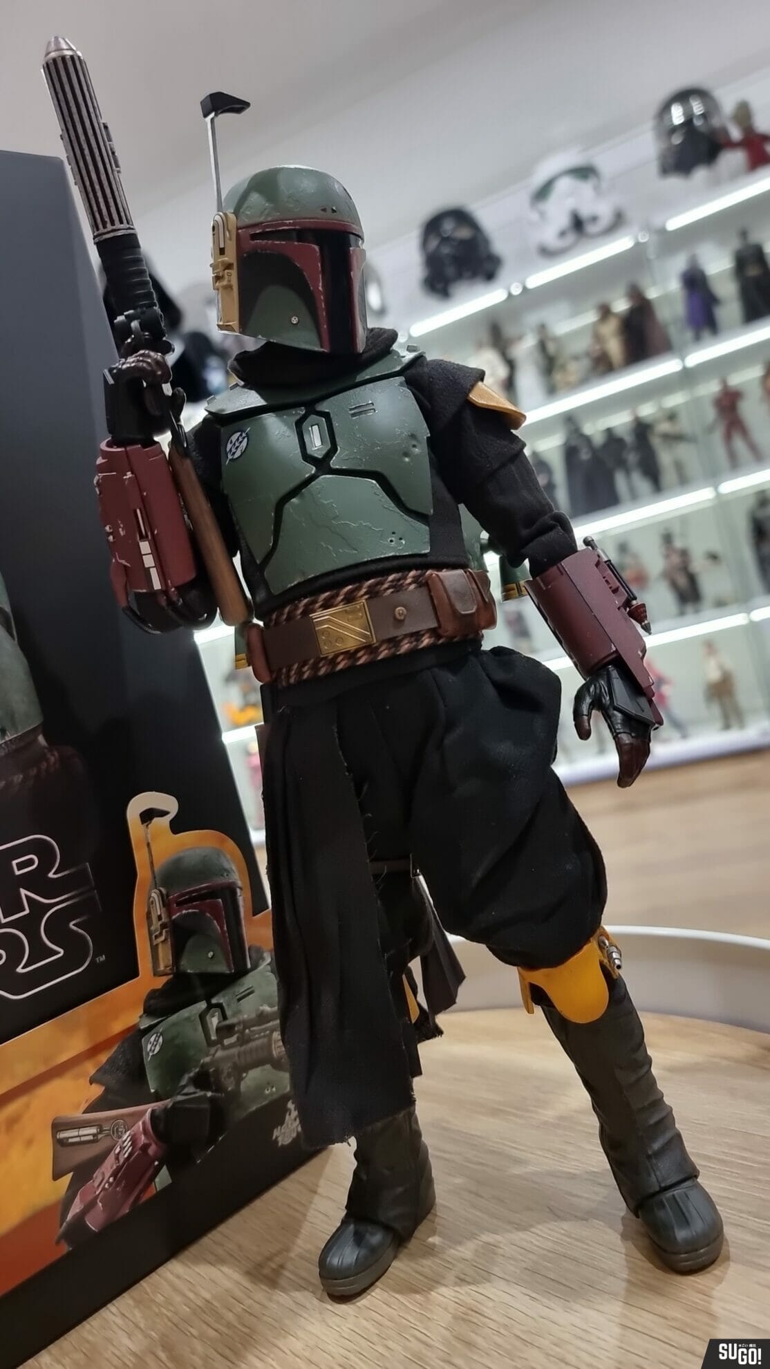 Hot Toys The Mandalorian Boba Fett (Repaint Armor) 1/6 Figure TMS055 photo review