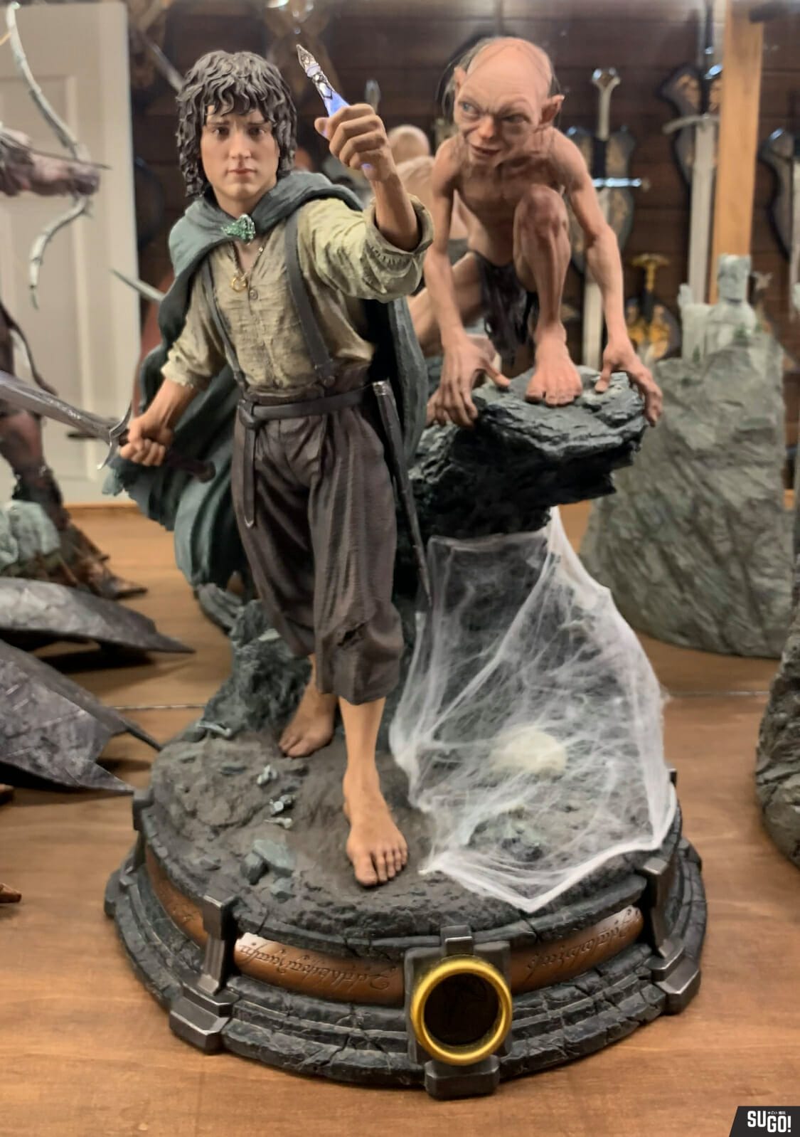 Prime 1 Studio The Lord of the Rings: The Return of the King (Film) Frodo & Gollum 1/4 Scale Statue PMLOTR-07 photo review