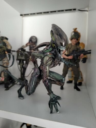 Neca Aliens: Fireteam Elite Spitter Alien Action Figure photo review