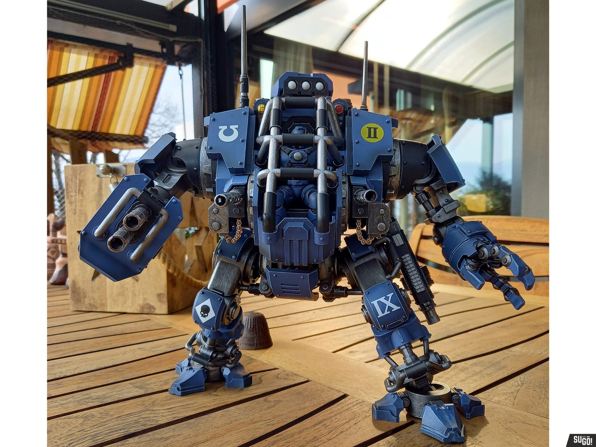 Joy Toy Warhammer 40K Ultramarines Invictor Tactical Warsuit 1/18 Scale Mecha Figure Set photo review