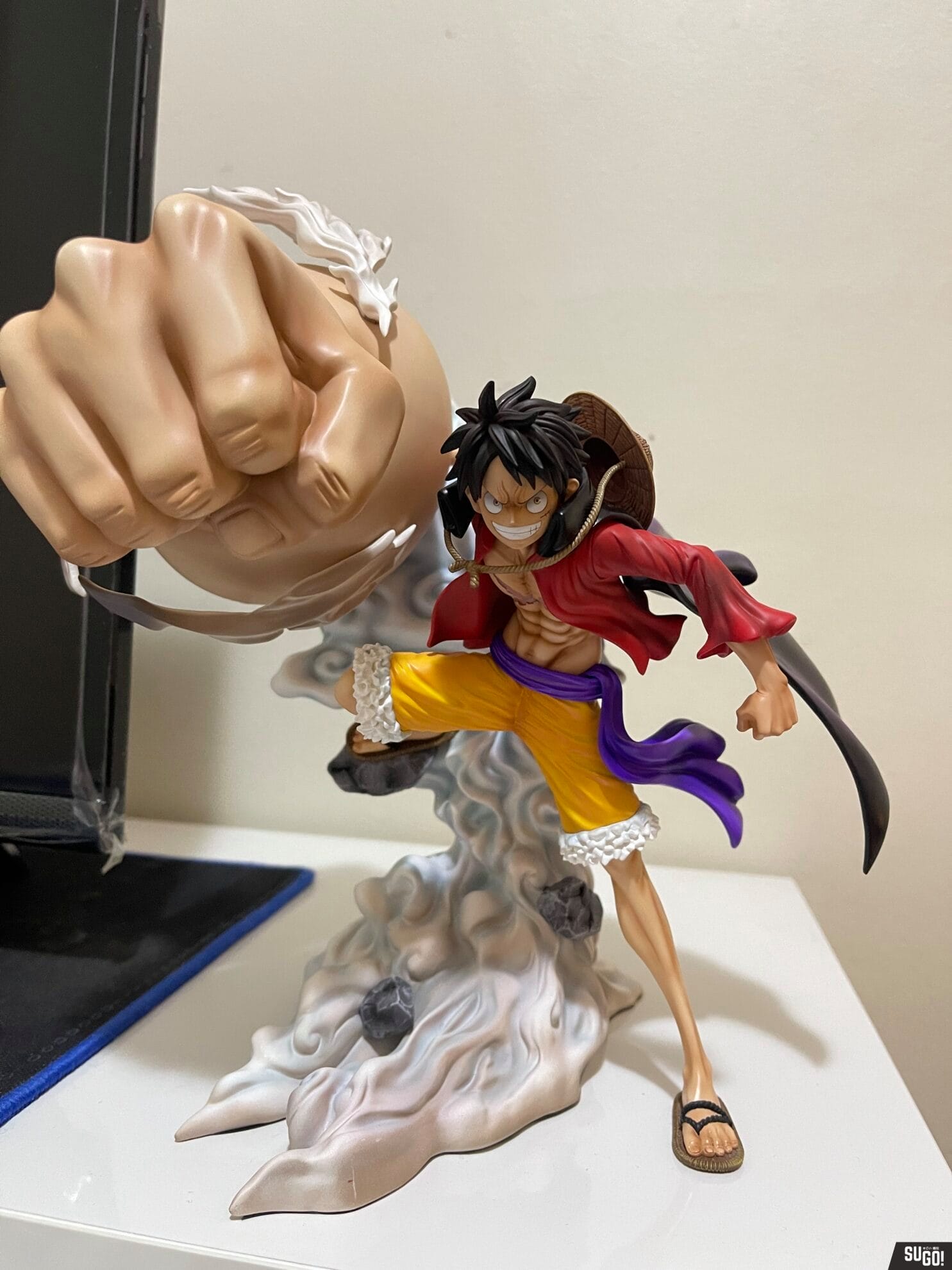 BT Studio POP One Piece Monkey D Luffy 27cm GK Statue Ver.A Original Color Fist Edition. photo review