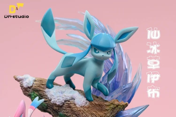 Eevee best sale friends statue