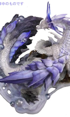 Capcom Monster Hunter: Capcom Figure Builder Creators Model Violet
