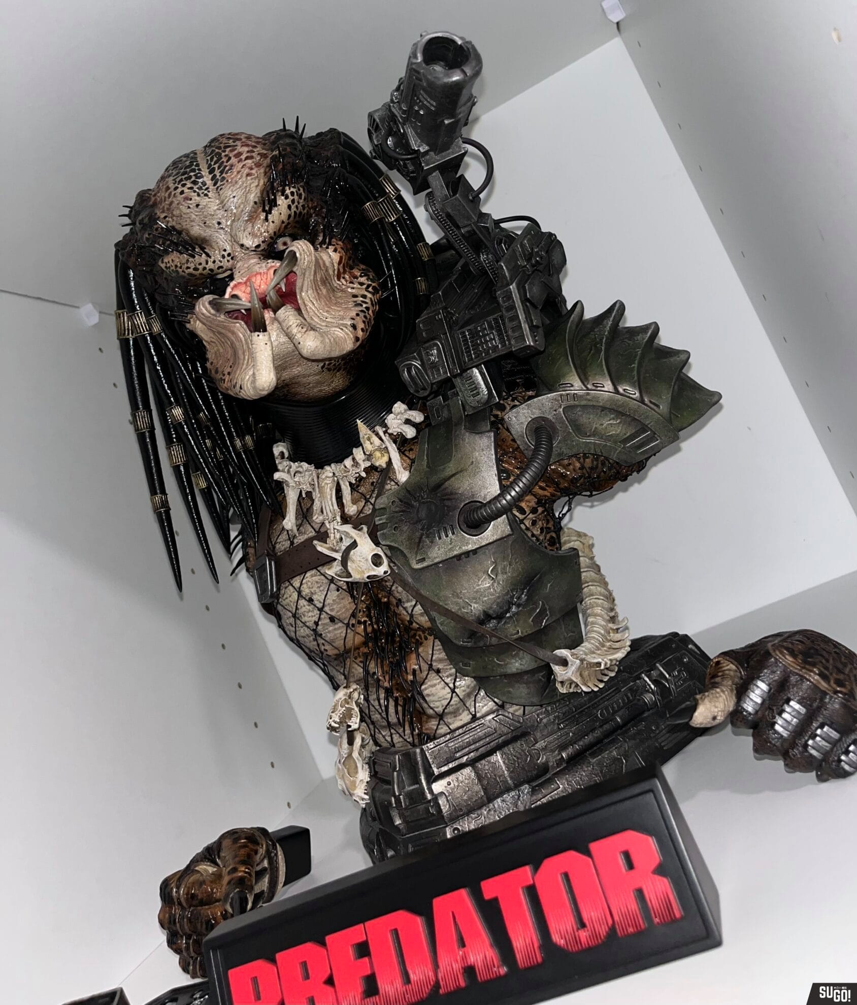 Prime 1 Studio Premium Bust Predator (Film) Jungle Hunter Predator Limited Ver. 1/3 Bust (Body Excluded) PBPR-04LM photo review