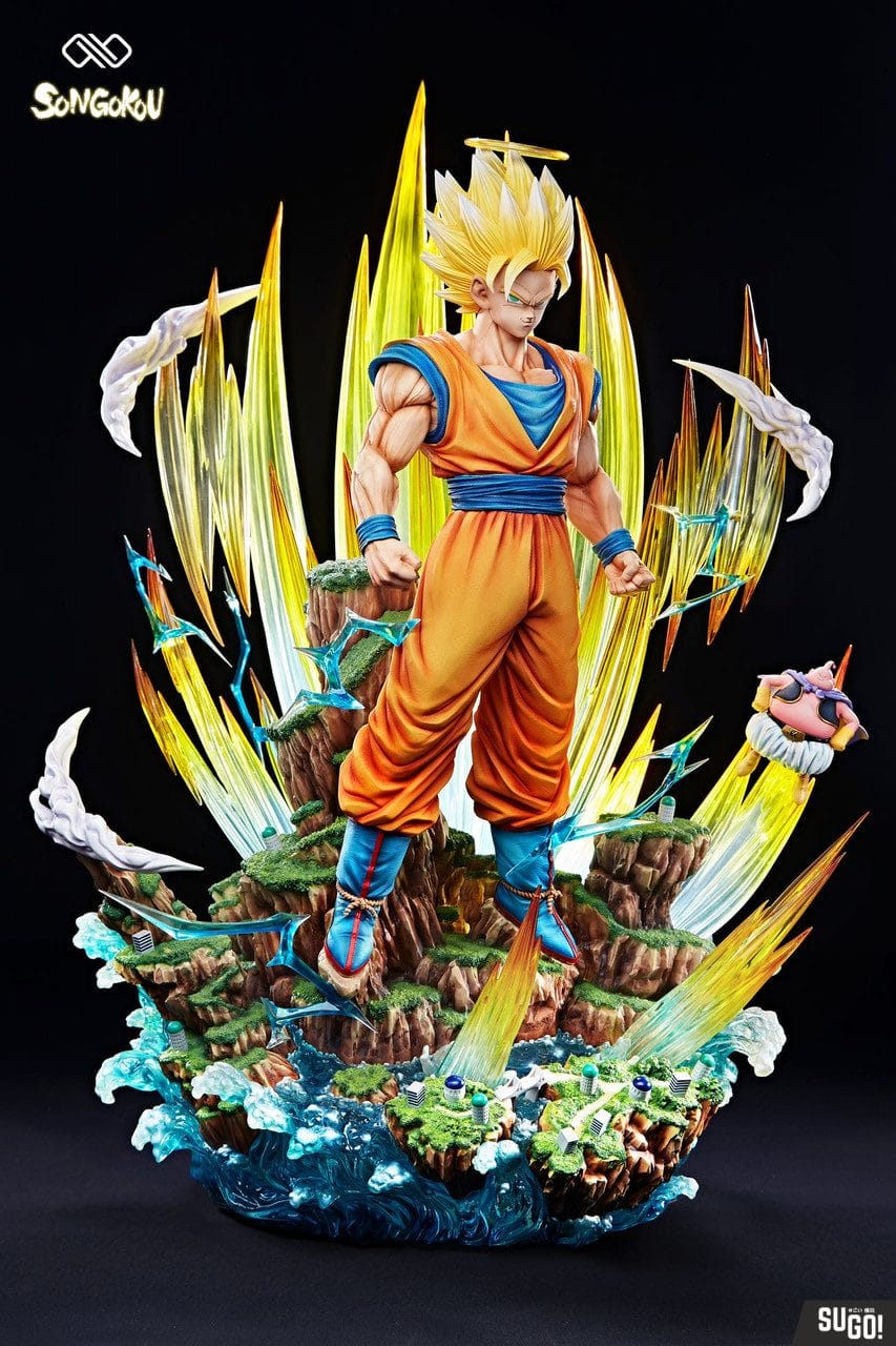 Super Saiyan 4 Son Goku Resin Bear Studio Statue Dragon Ball 31cm