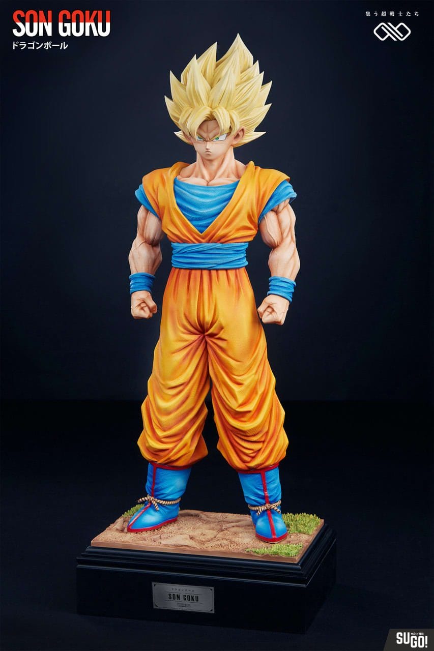 Super Saiyan 4 Son Goku Resin Bear Studio Statue Dragon Ball 31cm