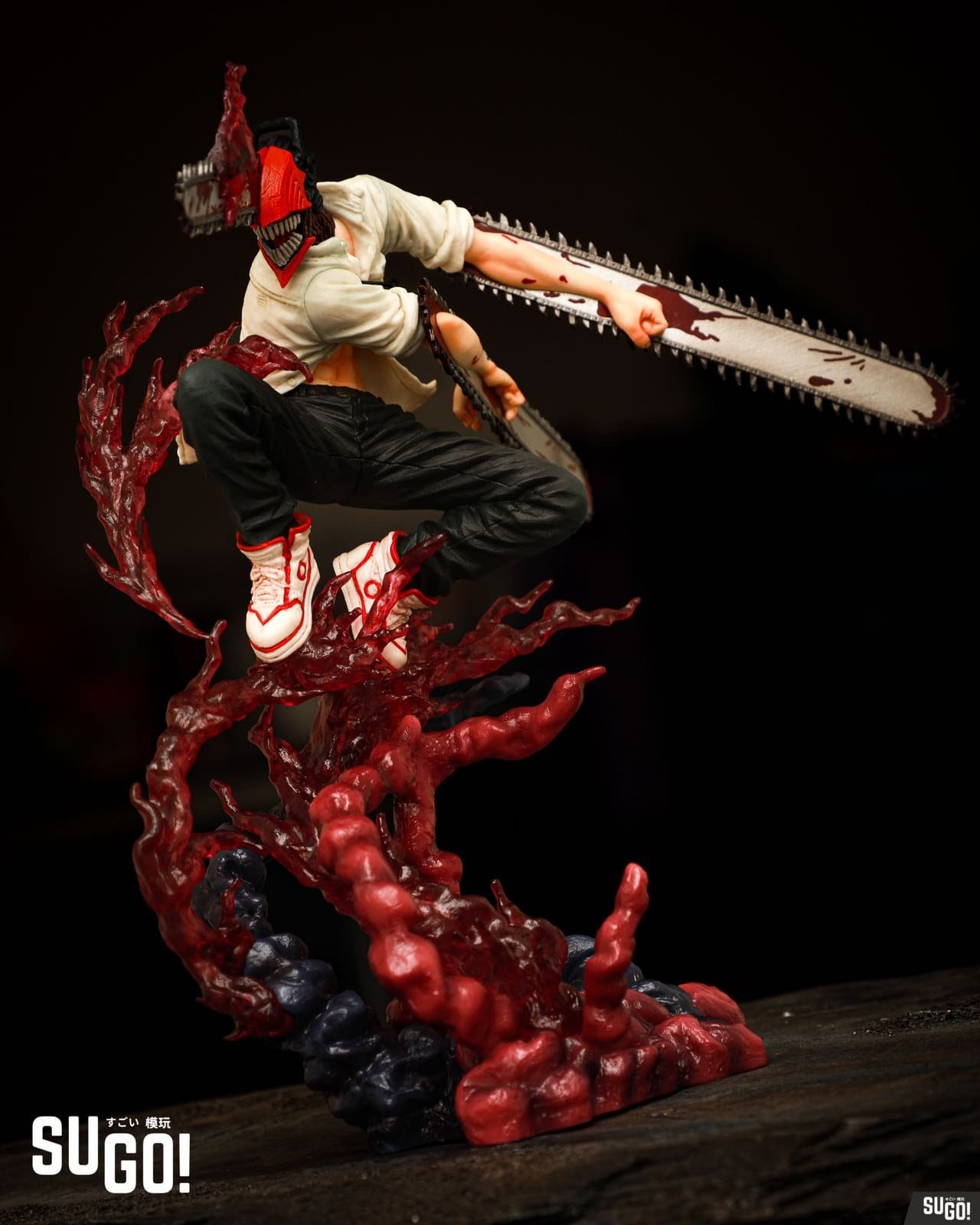 Bandai Spirits FiguartsZERO Chainsaw Man 8.27-in Action Figure