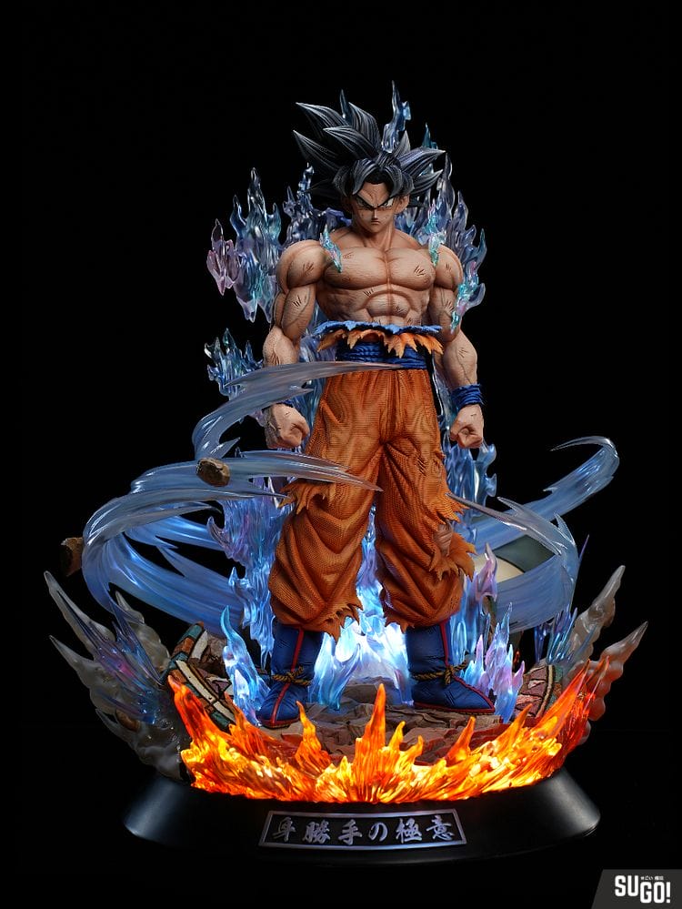 Super Saiyan 4 Son Goku Resin Bear Studio Statue Dragon Ball 31cm