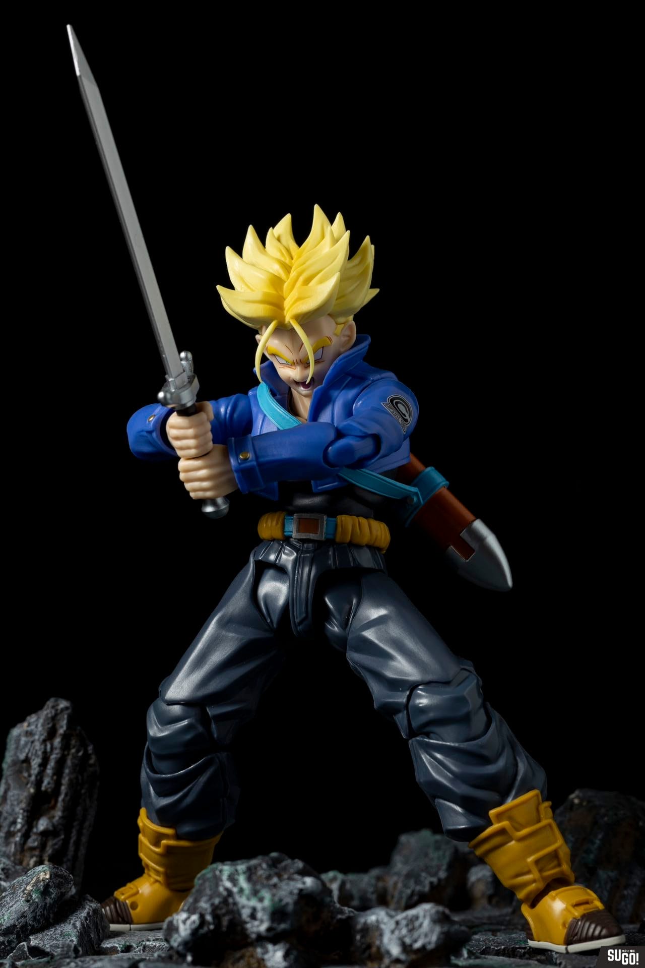 Bandai Spirits Dragon Ball Z S.H.Figuarts Super Saiyan Trunks (Boy from ...