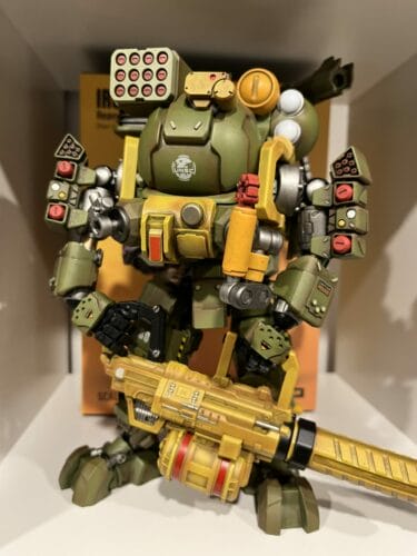 Joy Toy Dark Source Iron Wrecker 08 Heavy Airborne Mecha (Rain Forest Operations Type) 1/25 Scale Action Figure JT2214 photo review