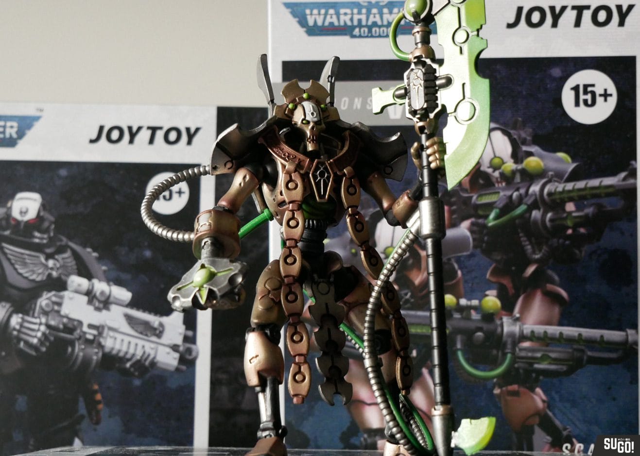 JoyToy Warhammer 40K Necrons Szarekhan Dynasty Overlord » Joytoy Figure