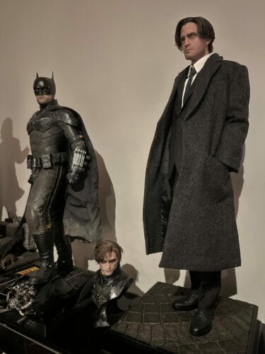 JND Studios DC The Batman Hyperreal Bruce Wayne Business Suite Ver. 1/3 Scale Limited Edition Statue photo review