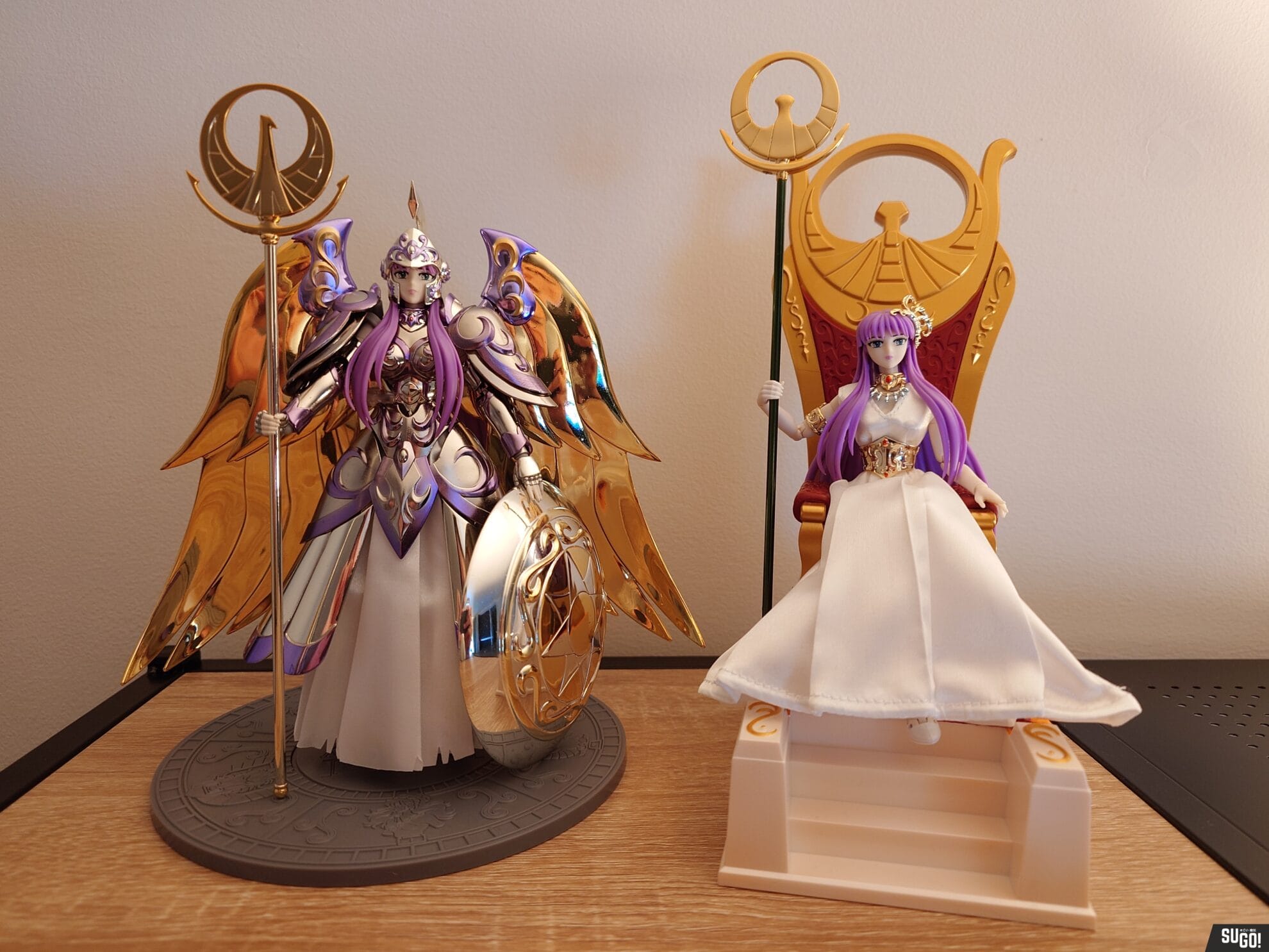 Bandai Saint Seiya Myth Cloth EX Goddess Athena & Saori Kido -Divine Saga Premium Set Action Figure photo review