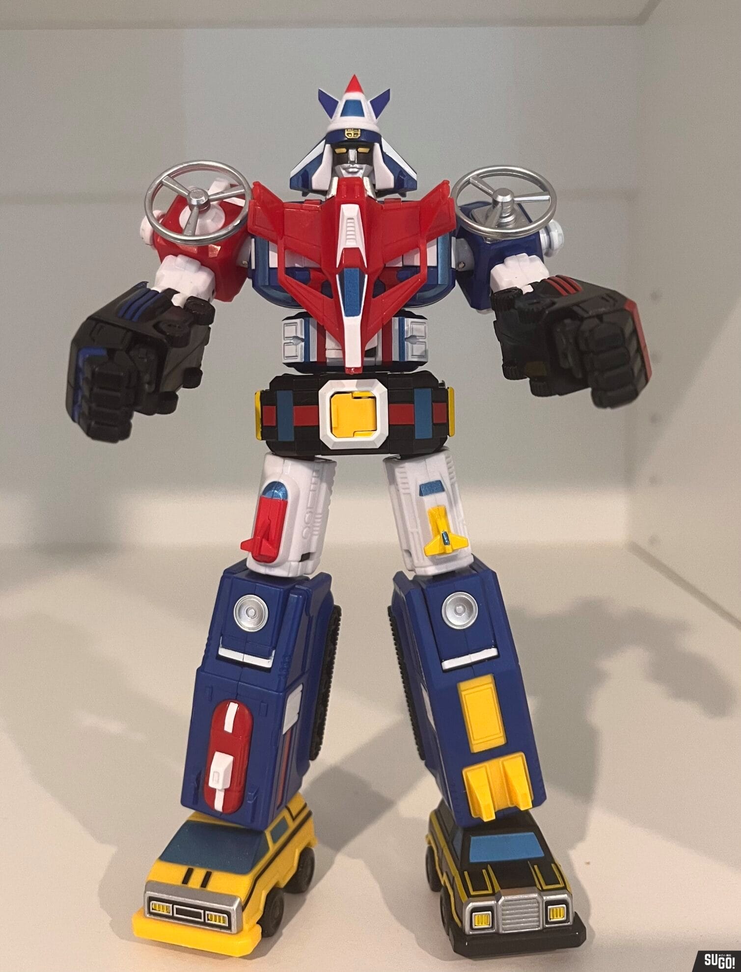 Action Toys Voltron Mini Action Voltron Vehicle Force Action Figure photo review