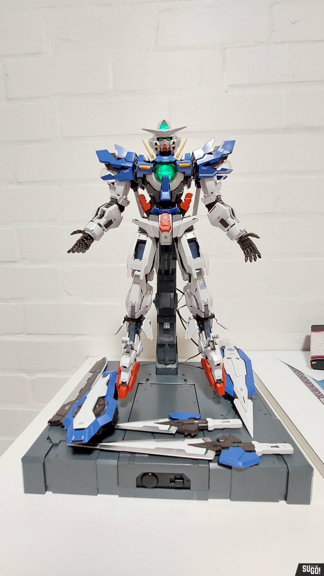 Bandai PG Gundam Exia 1/60 Scale Model Kit photo review