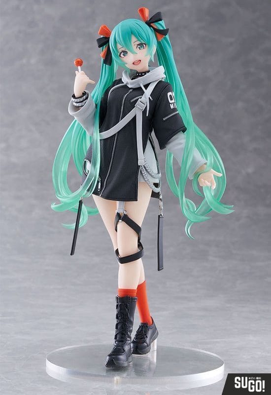 Taito Hatsune Miku Figure - Fashion (PUNK Ver.) PVC Figure