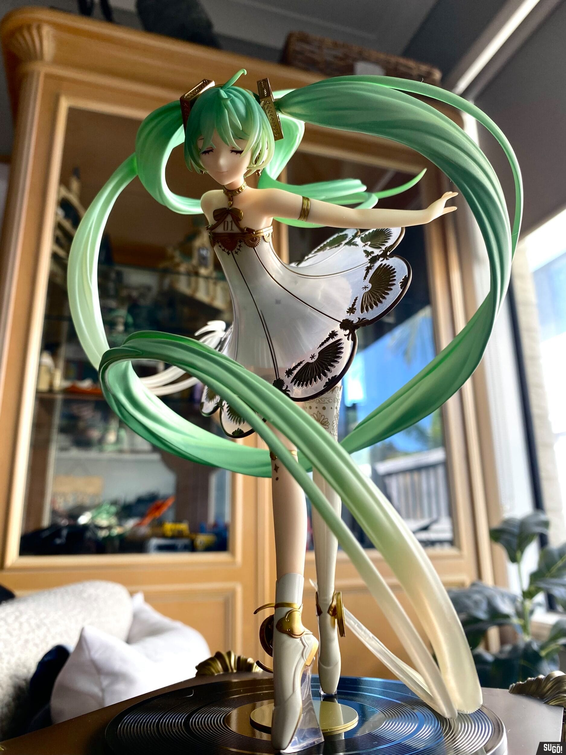 Good Smile Company Vocaloid Hatsune Miku Symphony 5th Anniversary Ver. PVC Figure photo review