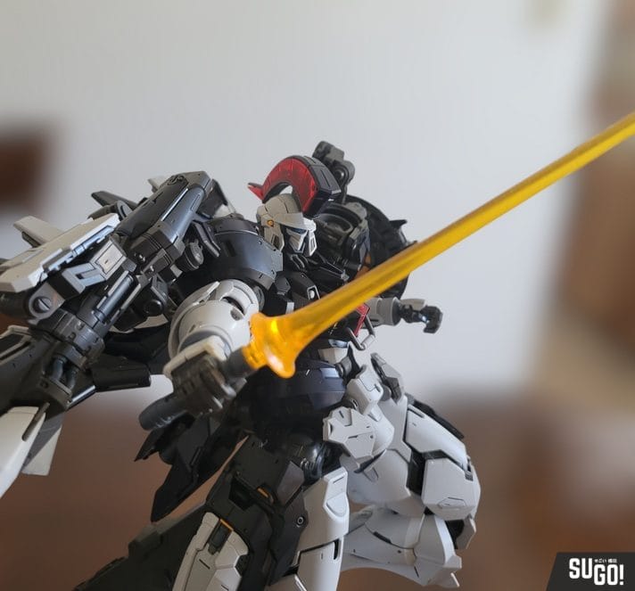 Click to view full screen Nilson Works Strange Work PG Monument Mech 1/60 Model Kit photo review