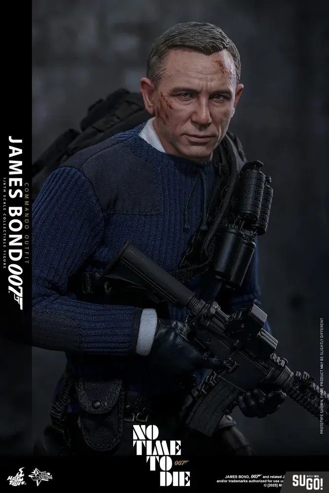 Hot Toys MMS804 James Bond (Commando Outfit) 1/6 Action Figure